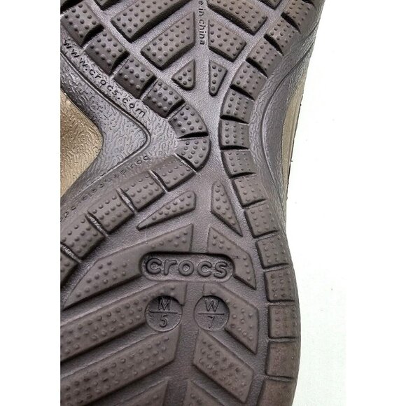 CROCS UNISEX SLIDERS Slip on Sandals Brown W 7/M 5 - Picture 6 of 6